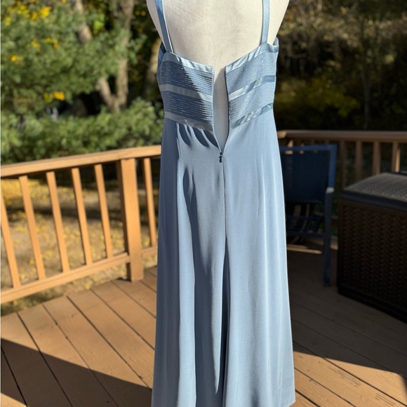 Venezia Fashions Wedding Attire Dress - Picture 5 of 11